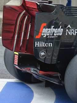 The McLaren rear wing and floor