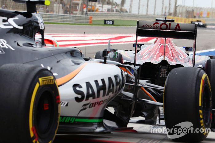 Max Verstappen, Scuderia Toro Rosso STR11 y Alfonso Celis Jr., Sahara Force India F1 VJM09