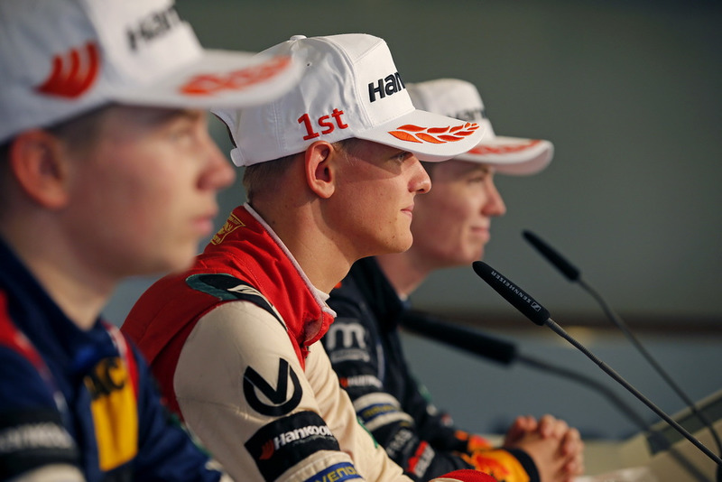 Conférence de presse, Robert Shwartzman, PREMA Theodore Racing Dallara F317 - Mercedes-Benz, Mick Schumacher, PREMA Theodore Racing Dallara F317 - Mercedes-Benz, Dan Ticktum, Motopark Dallara F317 - Volkswagen