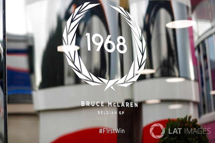 Recuerdo de la primera victoria de Bruce McLarens en el GP de Bélgica de 1968
