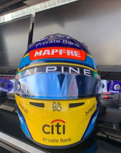 Nuevo casco de Fernando Alonso para 2022
