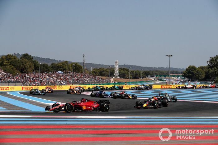 Charles Leclerc, Ferrari F1-75, Max Verstappen, Red Bull Racing RB18, Lewis Hamilton, Mercedes W13, Sergio Pérez, Red Bull Racing RB18
