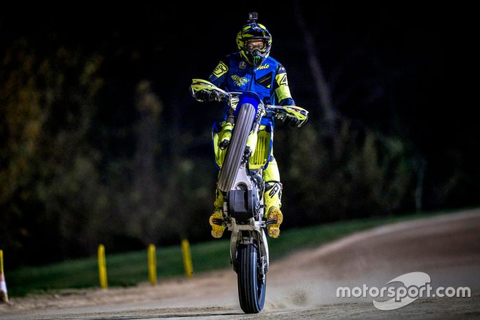 Valentino Rossi en acción