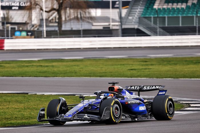 洋書◆F1写真集 本 フェラーリ マクラーレン ウイリアムズ ホンダ 洋書◇F1写真集 本 フェラーリ マクラーレン ウイリアムズ