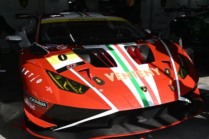 #88ヴェンテニー・ランボルギーニGT3