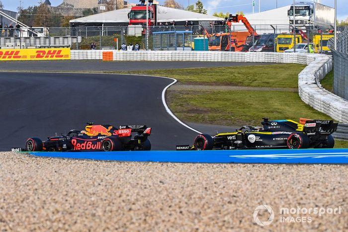Max Verstappen, Red Bull Racing RB16, Daniel Ricciardo, Renault F1 Team R.S.20
