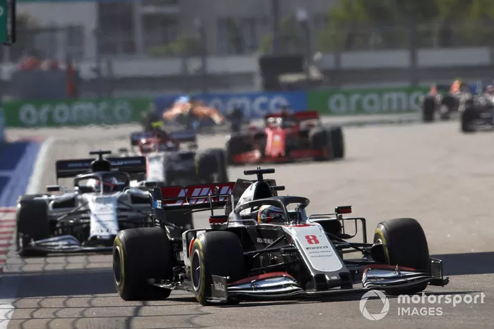 Romain Grosjean, Haas VF-20, Daniil Kvyat, AlphaTauri AT01, Antonio Giovinazzi, Alfa Romeo Racing C39