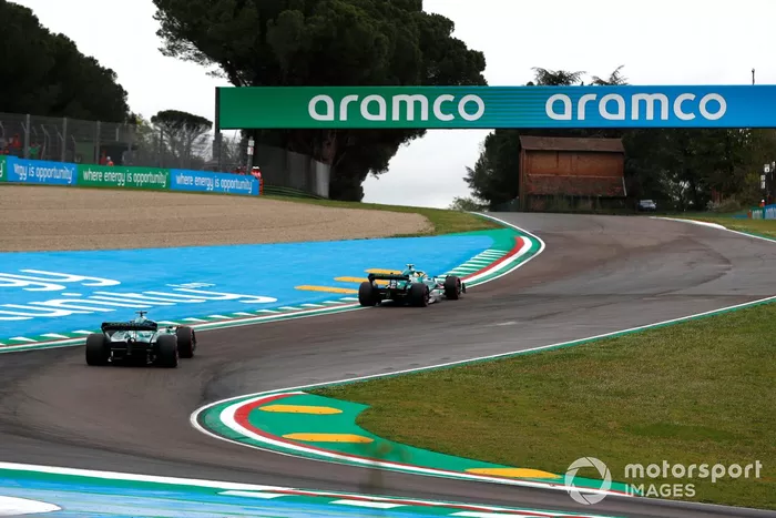 Sebastian Vettel, Aston Martin AMR22, Lance Stroll, Aston Martin AMR22