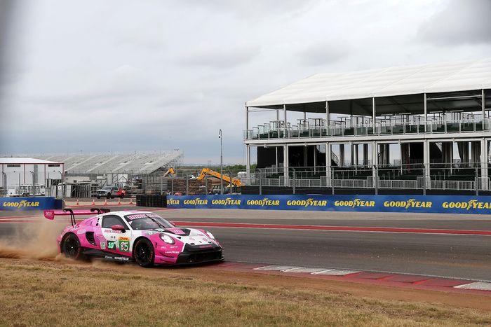 #85 Iron Dames Porsche 911 GT3 R LMGT3: Celia Martin, Rahel Frey, Michelle Gatting