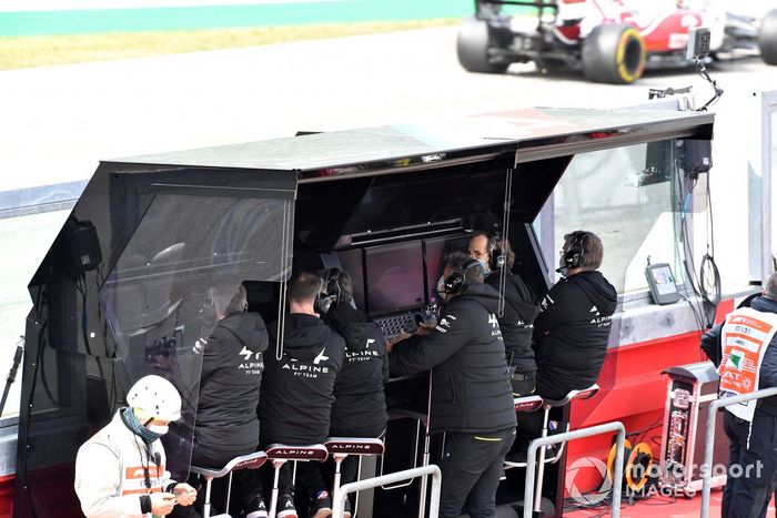 El muro de boxes de Alpine F1
