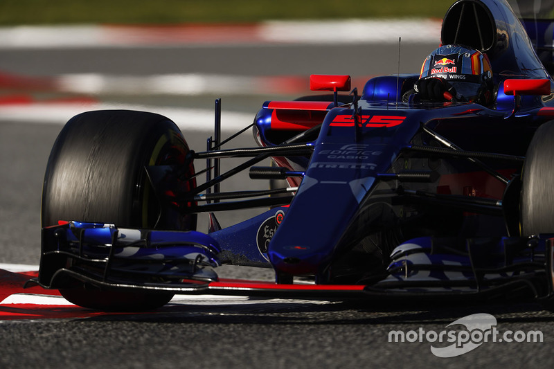 Карлос Сайнс-мл., Scuderia Toro Rosso STR12