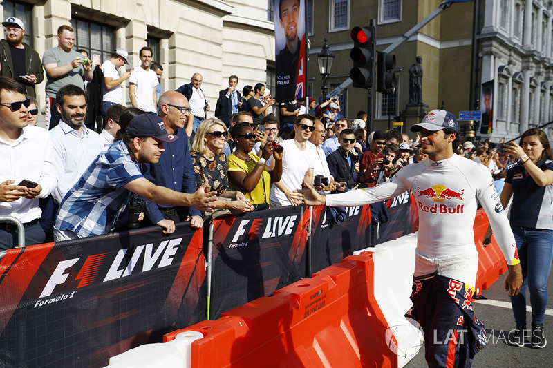 Carlos Sainz Jr., Scuderia Toro Rosso