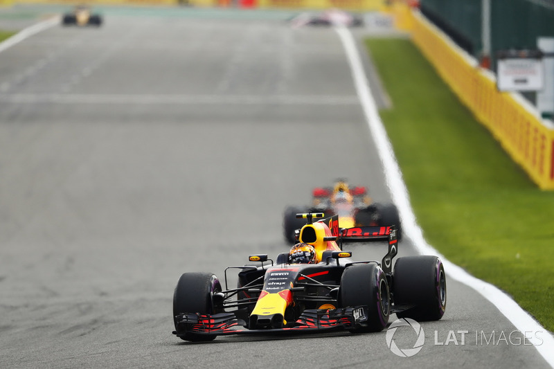 Max Verstappen, Red Bull Racing RB13, Daniel Ricciardo, Red Bull Racing RB13