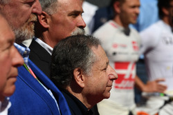 Jean Todt, FIA President and Chase Carey, Chief Executive Officer and Executive Chairman of the Form