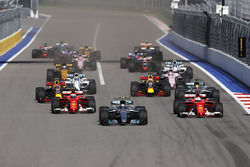 Valtteri Bottas, Mercedes AMG F1 W08, Sebastian Vettel, Ferrari SF70H, Kimi Raikkonen, Ferrari SF70H, Lewis Hamilton, Mercedes AMG F1 W08, Max Verstappen, Red Bull Racing RB13, Daniel Ricciardo, Red Bull Racing RB13