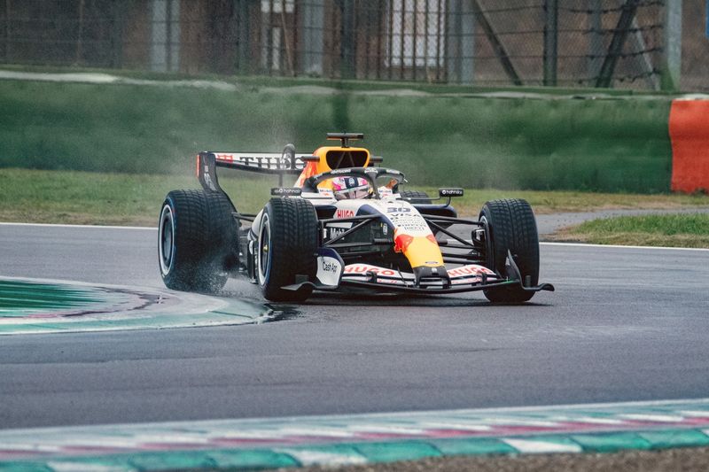 Liam Lawson, Racing Bulls