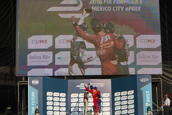Podio: Ganador Lucas di Grassi, ABT Schaeffler Audi Sport, segundo lugar Jérôme d'Ambrosio, Dragon R