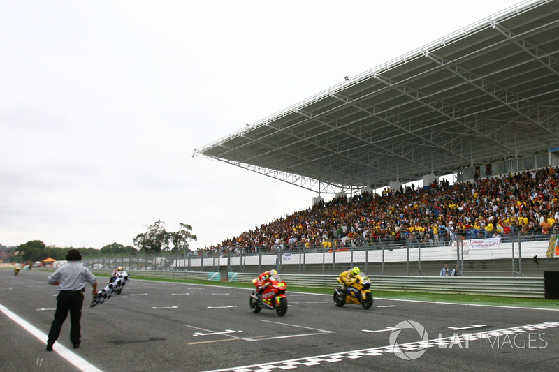 Estoril 2006 - El final de foto con Toni Elías tiene implicaciones