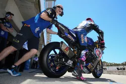 Alex Lowes, Pata Yamaha