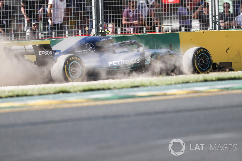 Valtteri Bottas, Mercedes AMG F1 W09, runs off the track