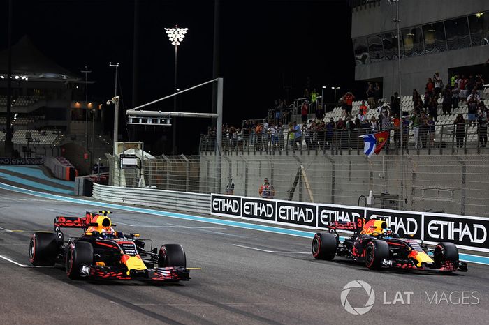 Max Verstappen, Red Bull Racing RB13 y Daniel Ricciardo, Red Bull Racing RB13