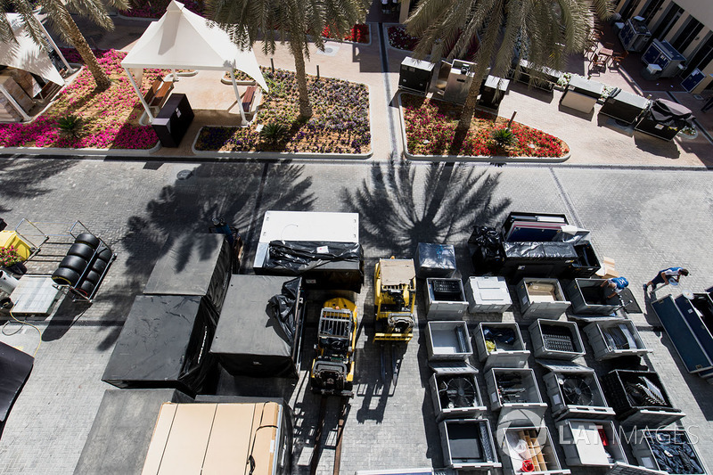 Packing in the paddock