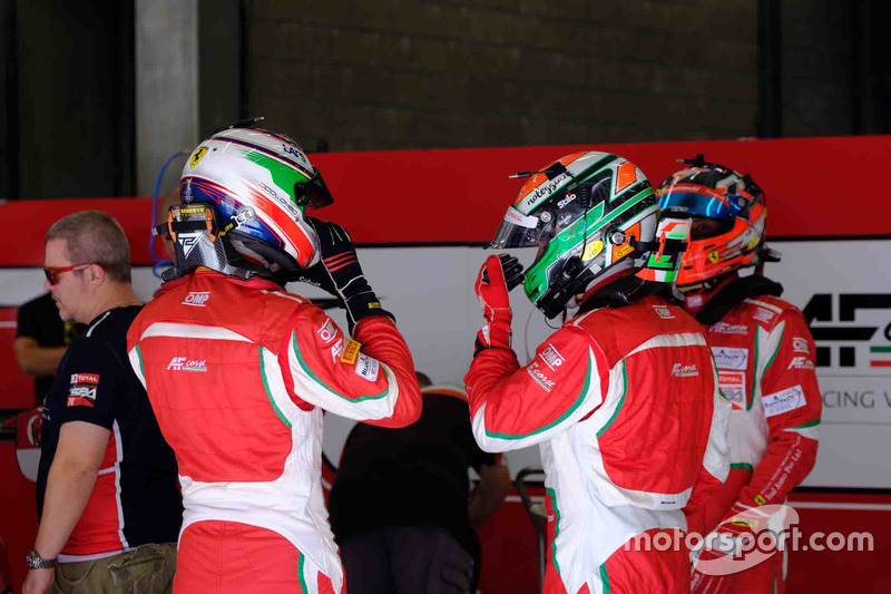 #75 T2 Motorsport Ferrari 488 GT3: Gregory Teo, David Tjiptobiantoro, Christian Colombo, Matteo Cressoni