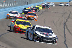 Kevin Harvick, Stewart-Haas Racing, Ford Fusion Jimmy John's and Joey Logano, Team Penske, Ford Fusion Pennzoil