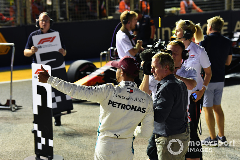 Lewis Hamilton 79. rajtelsősége a Forma-1-ben - F1 2018 - Szingapúri Nagydíj