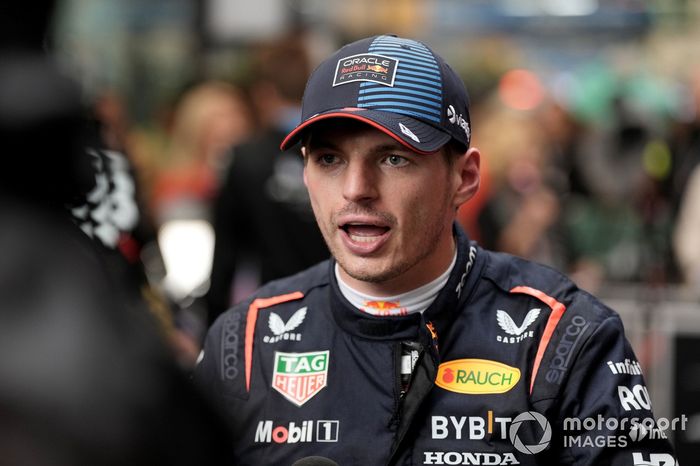 Max Verstappen, Red Bull Racing, habla con los medios de comunicación 