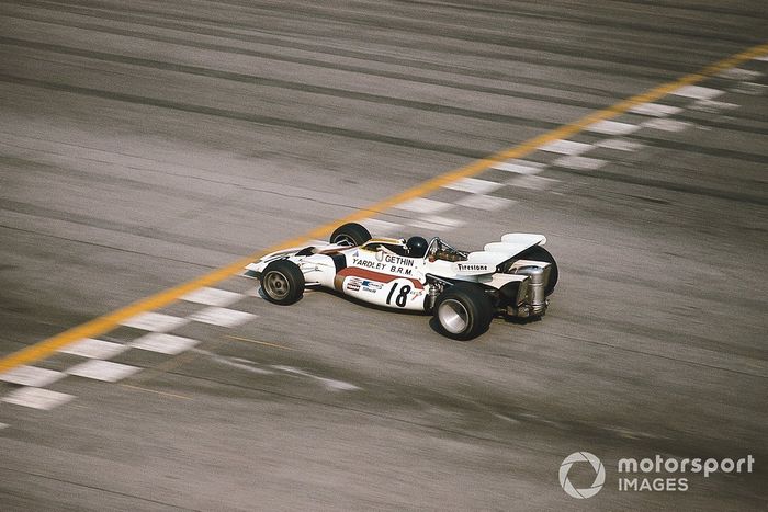 Peter Gethin, McLaren M14A Ford