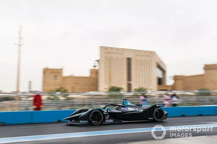 Gary Paffett, HWA Racelab, VFE-05 