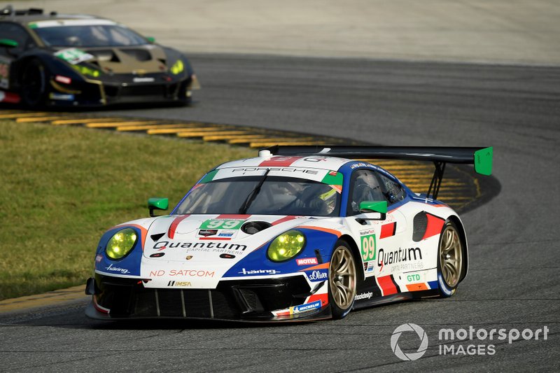 #99 NGT Motorsport Porsche 911 GT3 R: Jurgen Haering, Sven Muller, Klaus Bachler, Steffen Goerig, Alfred Renauer