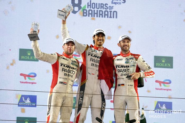 Podio P2: #31 WRT Oreca 07 - Gibson LMP2: Sean Gelael, Robin Frijns, Rene Rast 