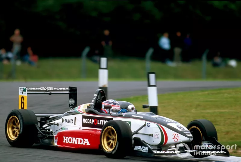 佐藤琢磨：2001年イギリスF3／ドニントンパーク