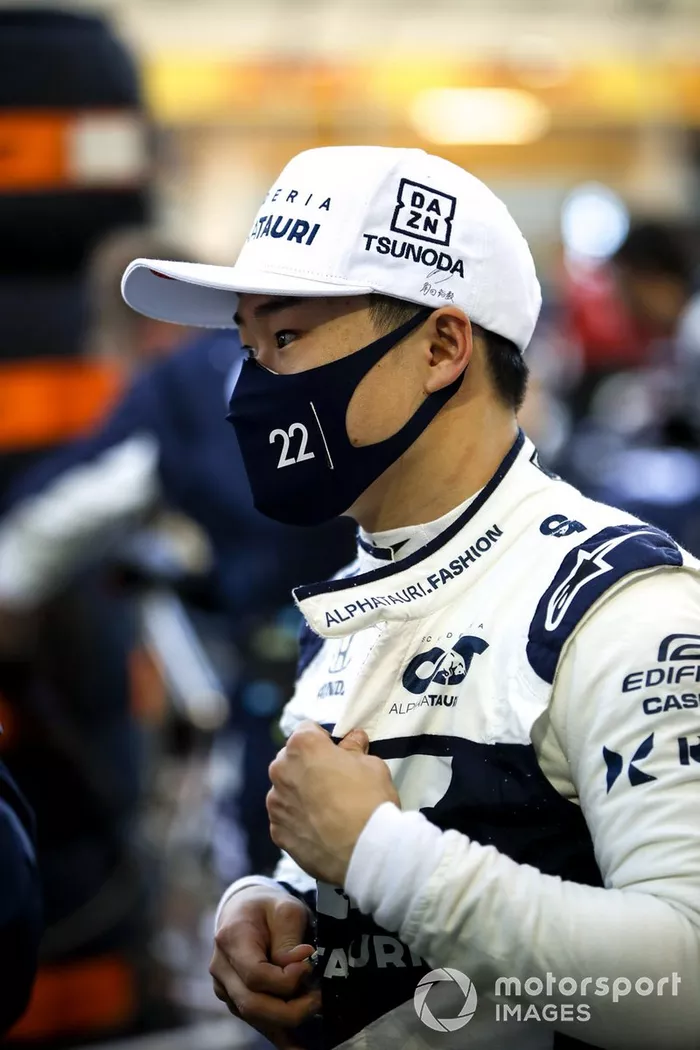 Yuki Tsunoda, AlphaTauri on the grid
