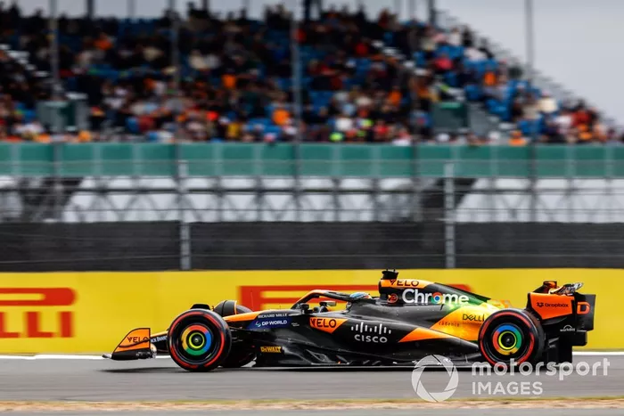 Oscar Piastri, McLaren MCL38