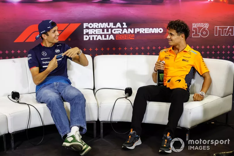Alex Albon, Williams Racing, Lando Norris, McLaren F1 Team