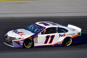 Denny Hamlin, Joe Gibbs Racing, Toyota Camry FedEx Freight