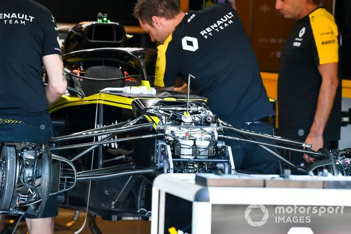 Suspensión delantera del Renault R.S.19 