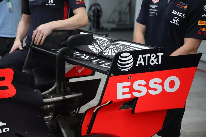 Detalle del alerón trasero del Red Bull Racing RB15