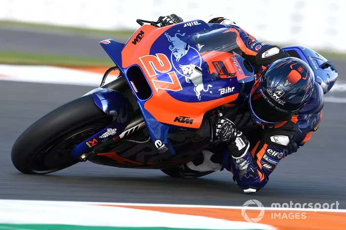 Iker Lecuona, Red Bull KTM Tech 3, confirmado para 2020
