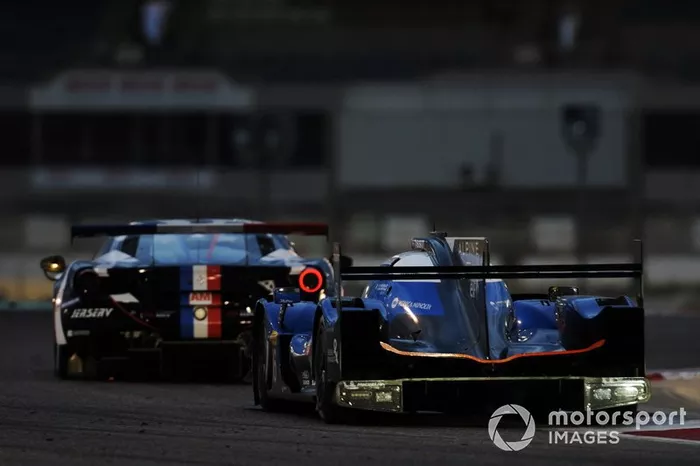 #36 Signatech Alpine Elf Alpine A470: Thomas Laurent, Andre Negrao, Pierre Ragues 