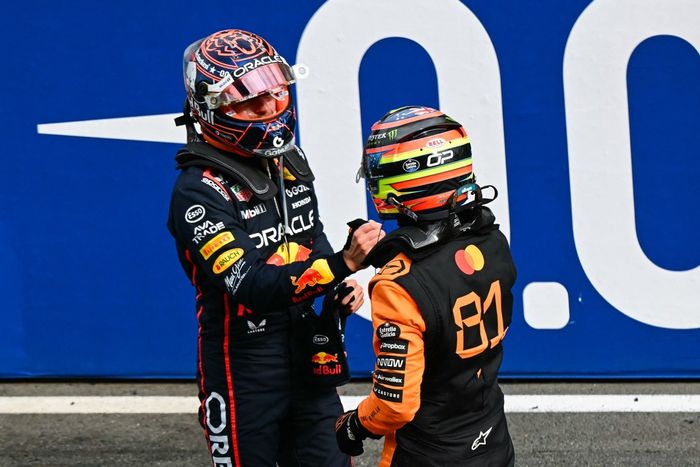 Oscar Piastri, McLaren, Max Verstappen, Red Bull Racing