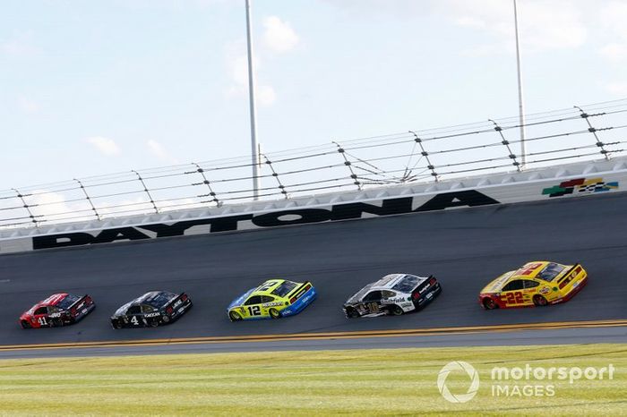 Daniel Suarez, Stewart-Haas Racing, Ford Mustang Haas Automation Kevin Harvick, Stewart-Haas Racing, Ford Mustang Busch Beer Car2Can Ryan Blaney, Team Penske, Ford Mustang Menards/Peak Aric Almirola, Stewart-Haas Racing, Ford Mustang Smithfield Joey Logano, Team Penske, Ford Mustang Shell Pennzoil