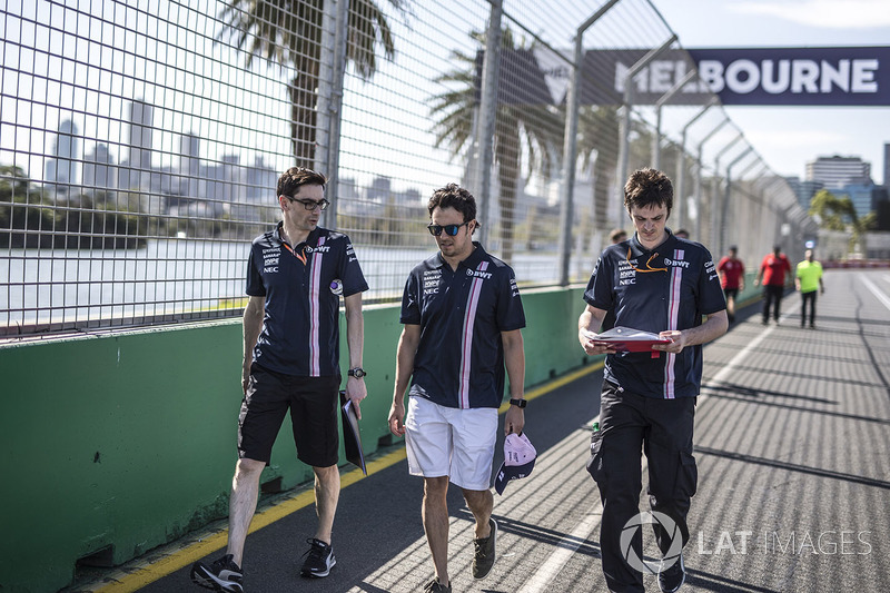 Sergio Perez, Force India walks the track