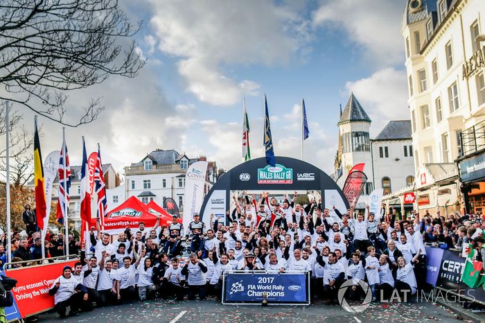 Sébastien Ogier, Julien Ingrassia, Ford Fiesta WRC, M-Sport, Ott Tänak, Martin Järveoja, Ford Fiesta WRC, M-Sport, Elfyn Evans, Daniel Barritt, Ford Fiesta WRC, M-Sport