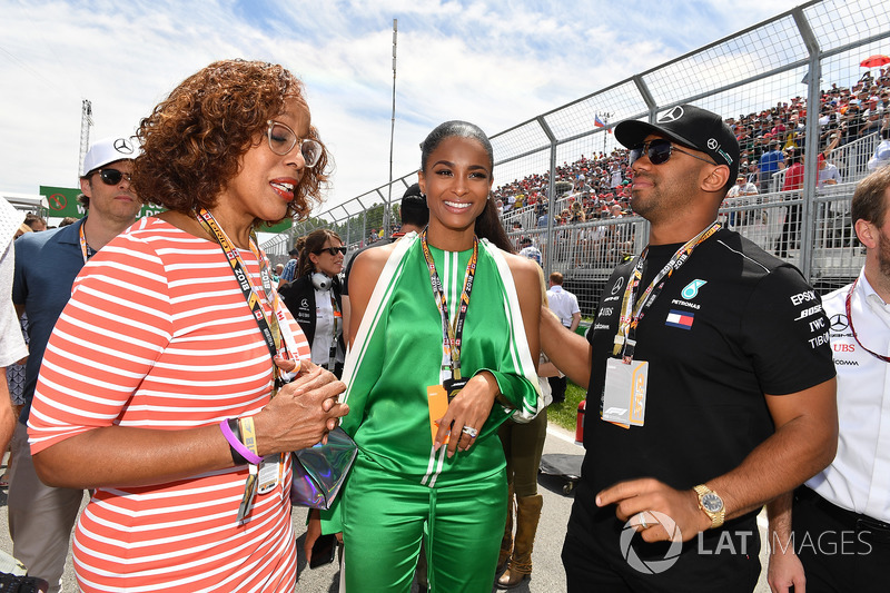 Gayle King, TV Host and Seattle Seahawks Quarterback Russell Wilson, on the grid