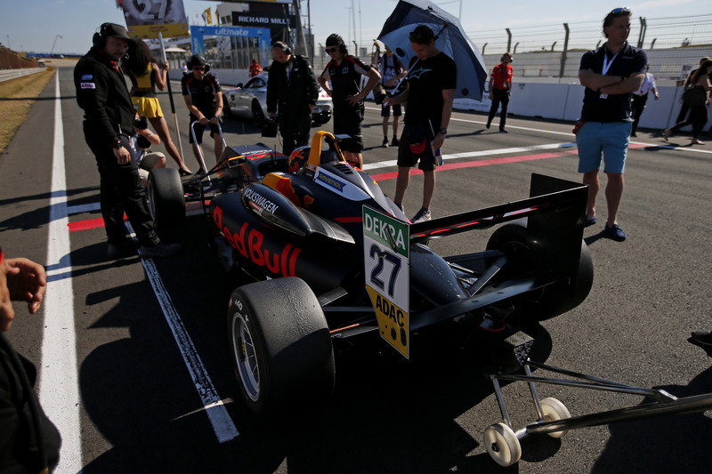 Dan Ticktum, Motopark Dallara F317 - Volkswagen