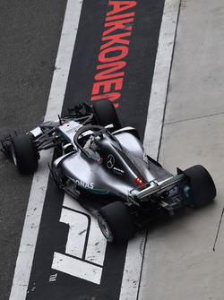 Льюіс Хемілтон, Mercedes-AMG F1 W09 EQ Power+